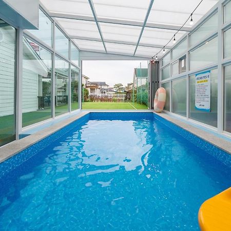 Daebudo Hebron Poolvilla Ansan Buitenkant foto